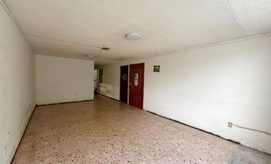 Amplia Propiedad con 7 recamaras