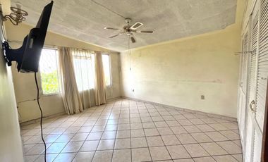 Amplia Propiedad con 7 recamaras