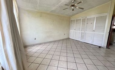 Amplia Propiedad con 7 recamaras