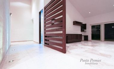 Casa de Lujo en Renta con Alberca Lomas del Valle Zona Andares Zapopan Puerta de Hierro