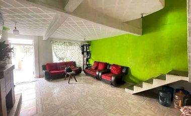 CASA EN VENTA JARDINES DE MORELOS SECC MONTES. ECATEPEC