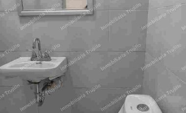 VENDO CASA EN LA COLONIA LUIS ECHEVERRIA, A UN LADO DEL HOTEL PLAYA DE ORO VERACRUZ