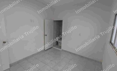 VENDO CASA EN LA COLONIA LUIS ECHEVERRIA, A UN LADO DEL HOTEL PLAYA DE ORO VERACRUZ