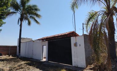 EXCELENTE CASA EN VENTA A PRECIO DE TERRENO...