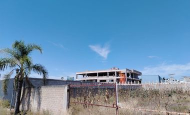 EXCELENTE CASA EN VENTA A PRECIO DE TERRENO...