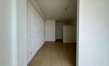 LOCAL COMERCIAL EN EL MIRADOR