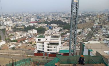 VENDO TERRENO RESIDENCIAL DE 452 M2 EN URB. CASUARINAS SUR 3RA ETAPA -SANTIAGO DE SURCO