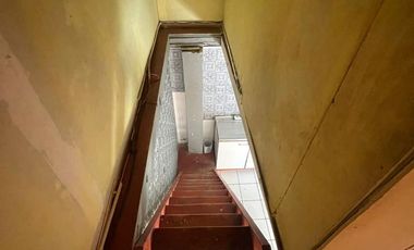 4 Casa en terreno de 213 Mts. Aprox. Cercana a Avda. José Miguel Carrera, Paradero 38 de Gran Avenida.