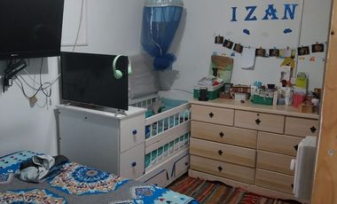 4 Casa en terreno de 213 Mts. Aprox. Cercana a Avda. José Miguel Carrera, Paradero 38 de Gran Avenida.