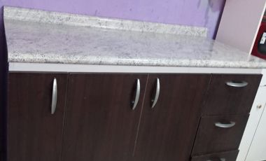 4 Casa en terreno de 213 Mts. Aprox. Cercana a Avda. José Miguel Carrera, Paradero 38 de Gran Avenida.