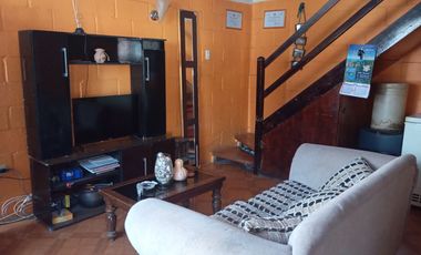 Venta Casa de 2 Pisos con Local Comercial en Pudahuel Sur