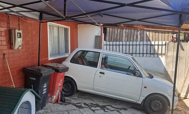 Venta Casa de 2 Pisos con Local Comercial en Pudahuel Sur