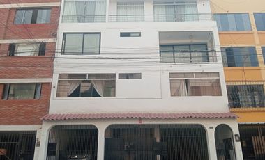 Venta Departamento En Urb Santa Edelmira 2Do Piso (GAPONTE)