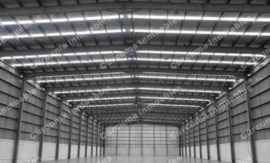Gran Oportunidad! Bodega de 7630 m² con Racks y Oficinas en Santa Rosa Plan de Ayala, León, Gto