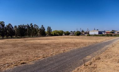 Se vende parcela de 5.000m2 en KM1,3 de Camino a Los Niches, Curicó