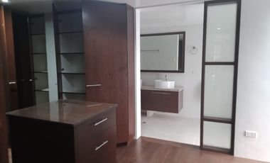 Ayala Alabang 3-storey Modern house for Rent Alabang Muntinlupa
