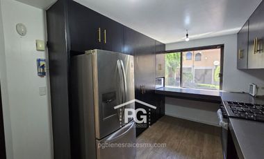 Santa María Tepepan Casa CH en Venta