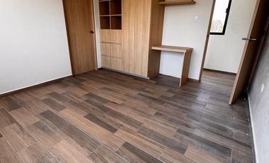 CASA EN VENTA CERCA DE PLAZA SAN DIEGO