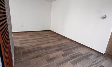CASA EN VENTA CERCA DE PLAZA SAN DIEGO