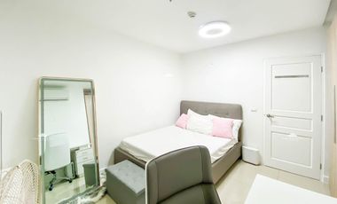 East Gallery, BGC 2-Bedroom Condominium for Sale in Taguig
