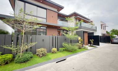 FOR SALE: Brand New 6 Bedrooms House and Lot with Swimming Pool in BF Homes Parañaque