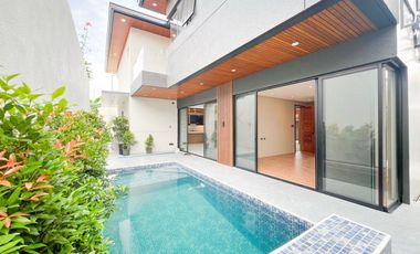 FOR SALE: Brand New 6 Bedrooms House and Lot with Swimming Pool in BF Homes Parañaque