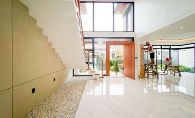 FOR SALE: Brand New 6 Bedrooms House and Lot with Swimming Pool in BF Homes Parañaque