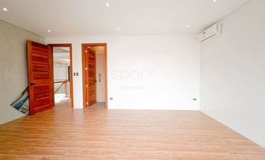 FOR SALE: Brand New 6 Bedrooms House and Lot with Swimming Pool in BF Homes Parañaque
