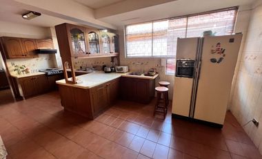 REBAJADA!!! Casa A Pasos Del Metro, Alternativa Comercial