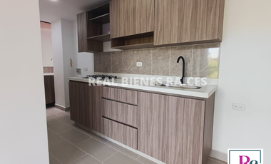 ¡Tu nuevo hogar te espera! Apartamento de 3 habitaciones en excelente ubicación.