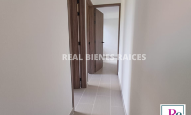 ¡Tu nuevo hogar te espera! Apartamento de 3 habitaciones en excelente ubicación.
