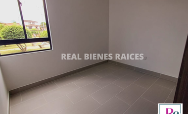 ¡Tu nuevo hogar te espera! Apartamento de 3 habitaciones en excelente ubicación.