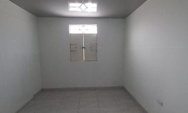 SE ARRIENDA CASA ESQUINERA CON LOCAL BARRIO OBRERO PALMIRA