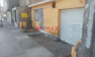 Venta De Casa Como Terreno