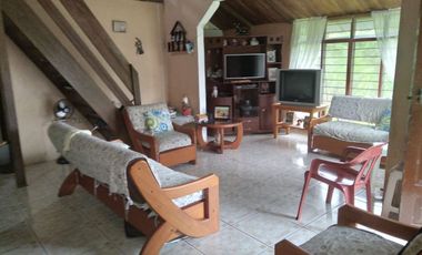 Se Vende Casa con Terreno de 1800 m2  en las Villegas ,La Concordia