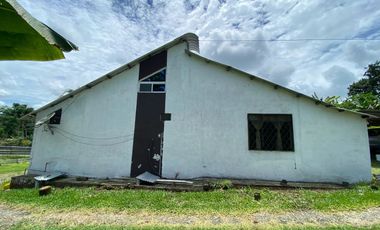 Se Vende Casa con Terreno de 1800 m2  en las Villegas ,La Concordia