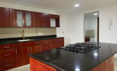 Apartamento en venta en Aves Maria, Sabaneta, Antioquia
