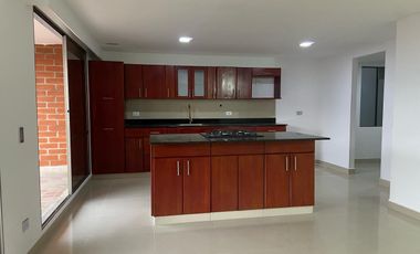 Apartamento en venta en Aves Maria, Sabaneta, Antioquia