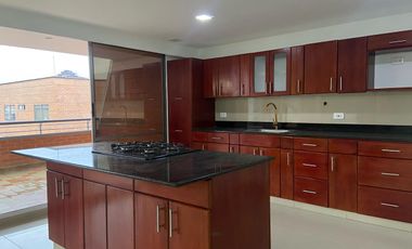 Apartamento en venta en Aves Maria, Sabaneta, Antioquia