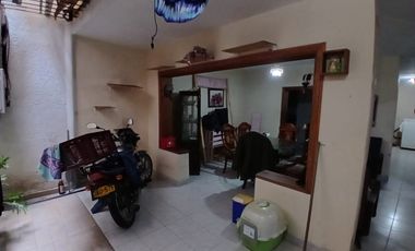 Venta hermosa Casa, Barrio La Asunción, Copacabana Antioquia.