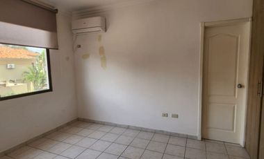 Via la Costa, Renta de linda Casa 3 dormitorios remodela con acceso a Piscina Comun