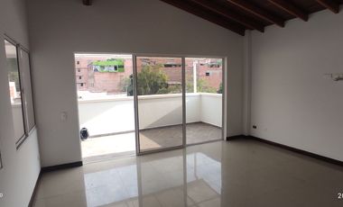 Venta hermoso Penthouse, Barrio El Mojón, Copacabana Antioquia.