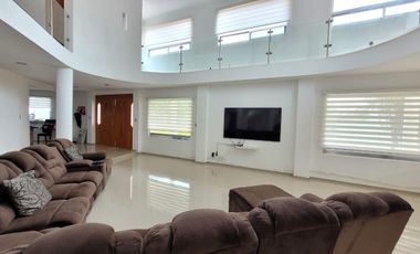 Residencia en Club Hípico Vista Real
