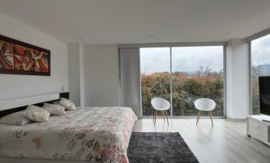 Casa AMOBLADA en Arriendo Palmas, Envigado, Antioquia