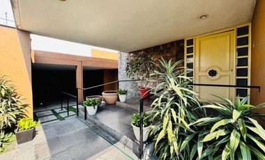 Casa en Renta en Toluca Centro con uso de suelo comercial.