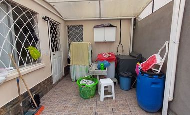 SE VENDE CASA DE DOS PLANTAS, 110,61 M² CIUDAD BICENTENARIO - QUITO - PICHINCHA - ECUADOR