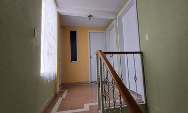 SE VENDE CASA DE DOS PLANTAS, 110,61 M² CIUDAD BICENTENARIO - QUITO - PICHINCHA - ECUADOR