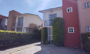 CASA EN RENTA MODELO TAHOE CON AMPLIACIÓN EN VILLAS DEL CAMPO CALIMAYA EDOMEX