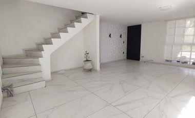 CASA EN RENTA MODELO TAHOE CON AMPLIACIÓN EN VILLAS DEL CAMPO CALIMAYA EDOMEX