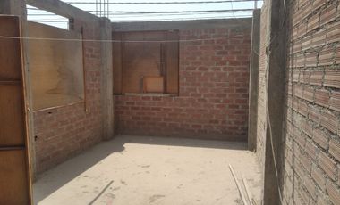 VENTA CASA EN DONDOMINIO CHINCHA BAJA